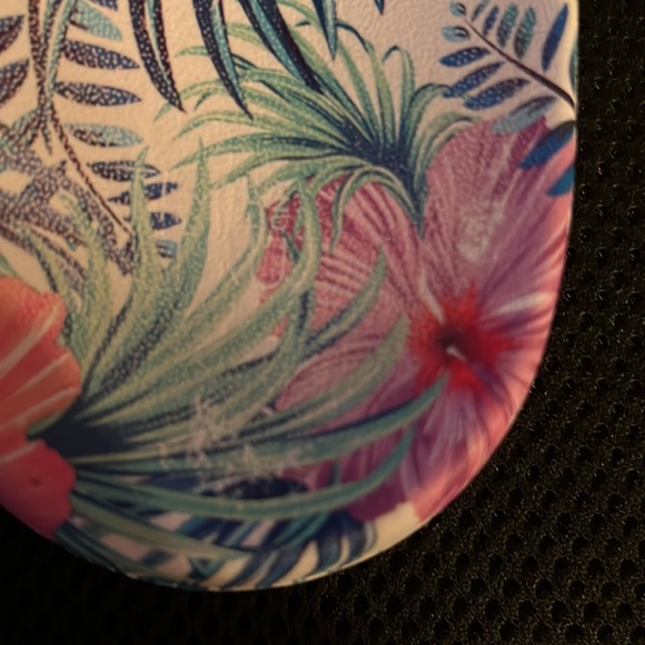 Slides - Picture 3 of 3